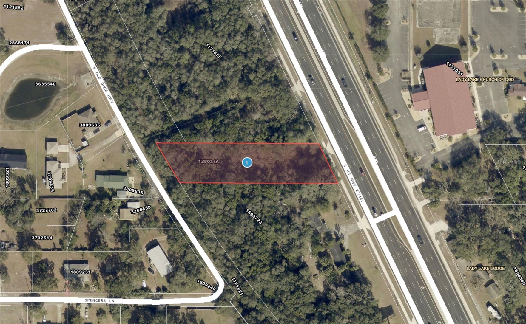524 S HIGHWAY 27/441
