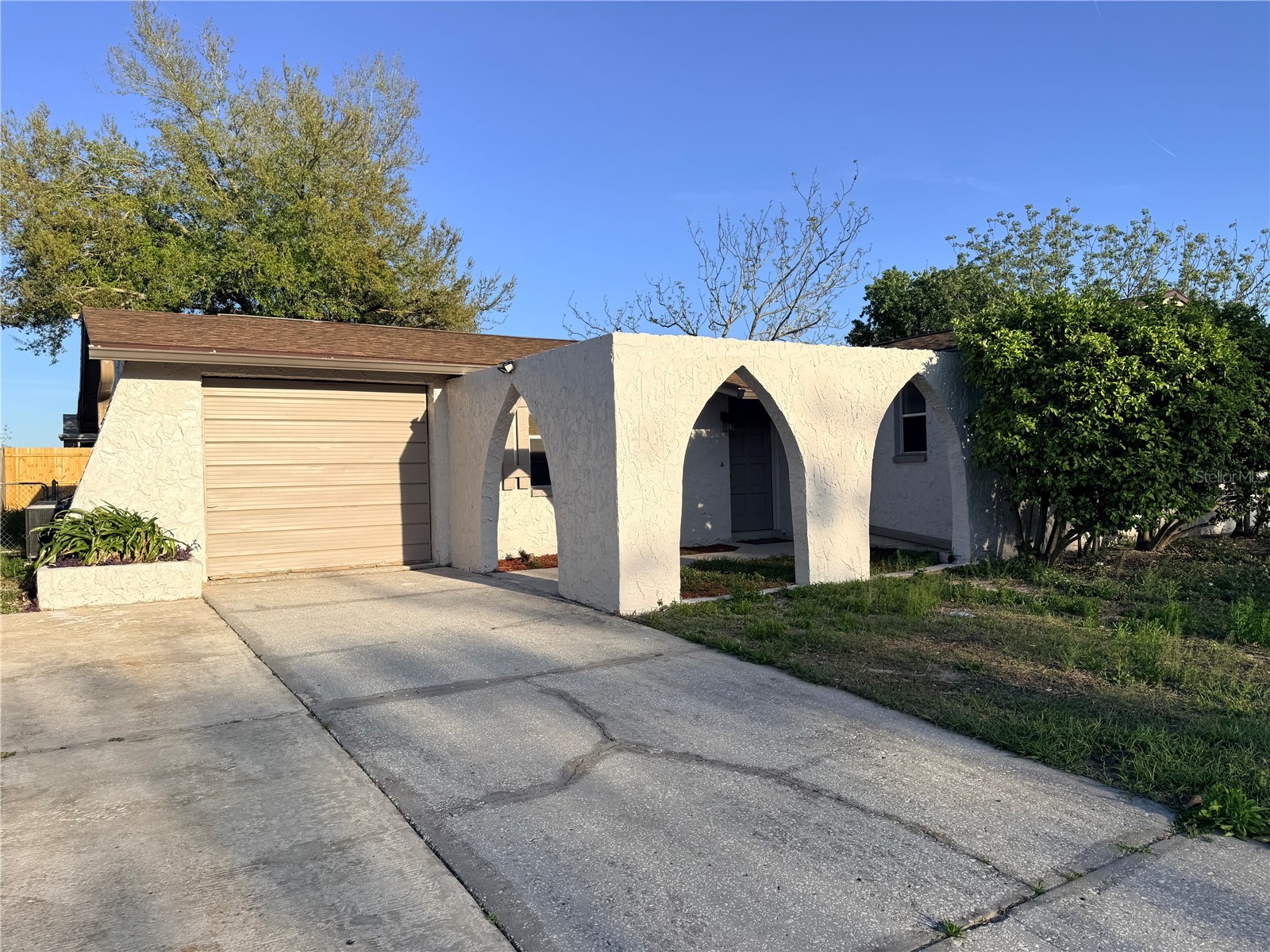 9124 COCHISE LANE