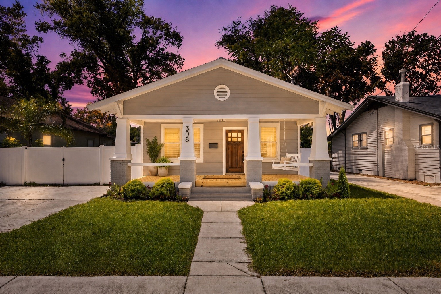 308 W ALFRED STREET