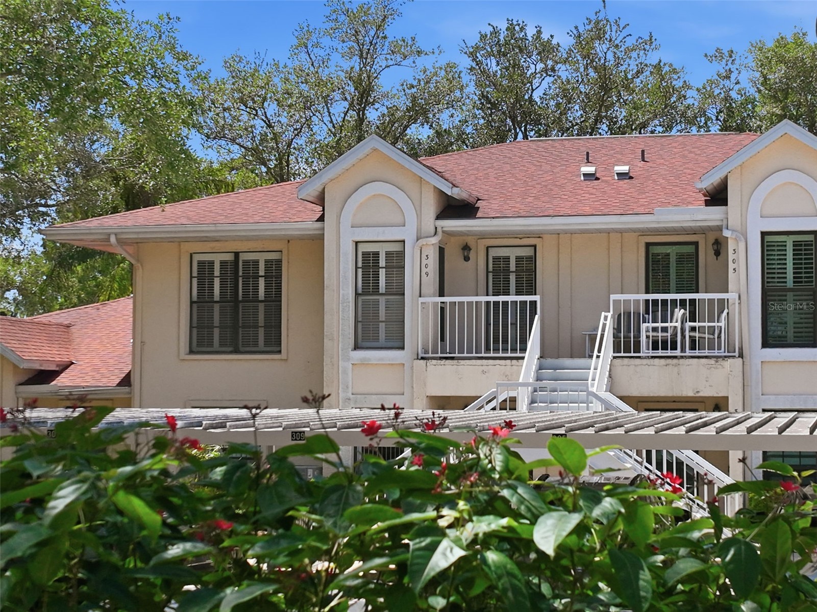 309 KNOTTWOOD COURT 309
