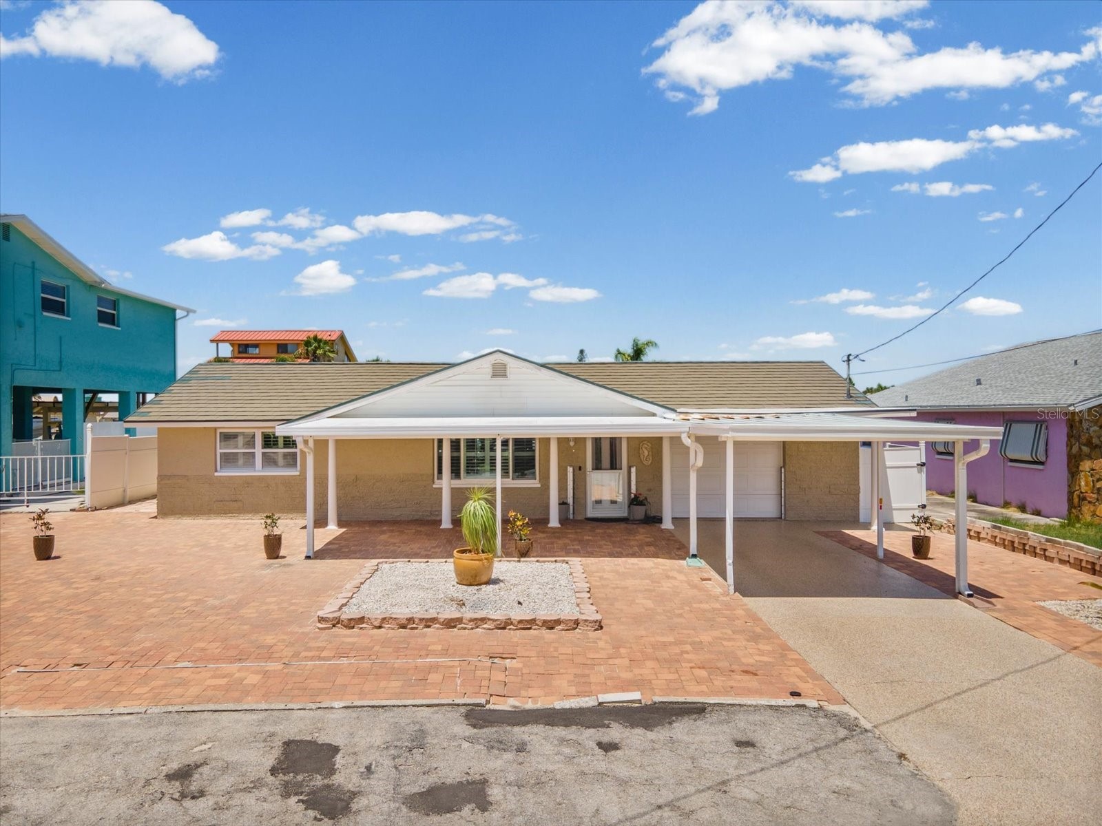 13521 VERONICA DRIVE
