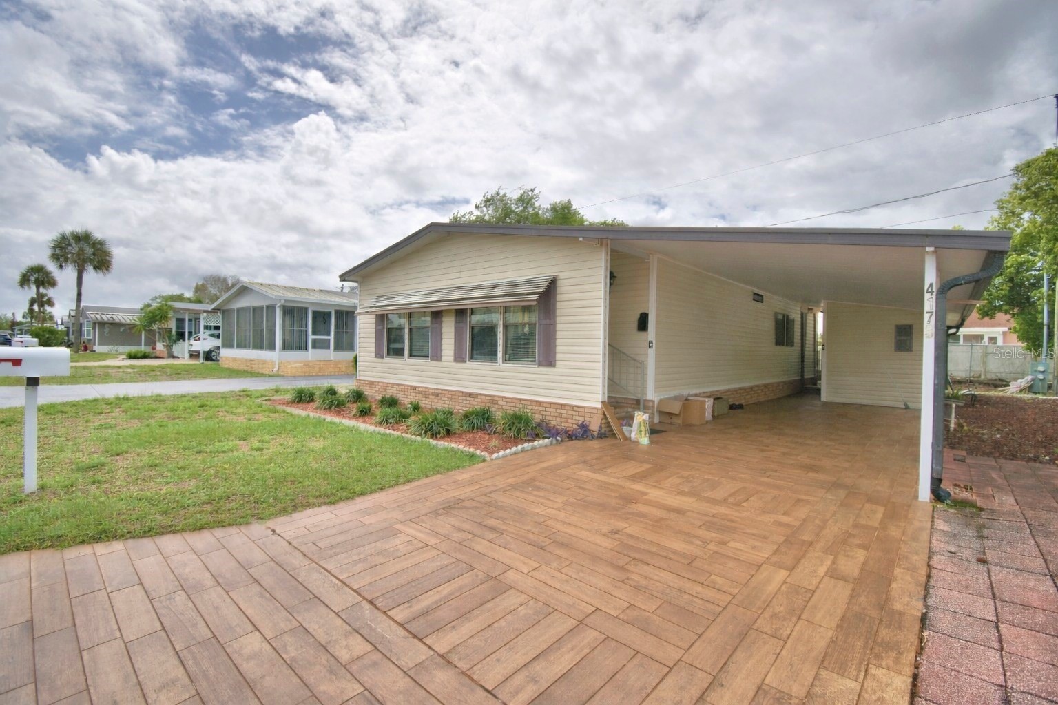 4173 ROLLING OAKS DRIVE