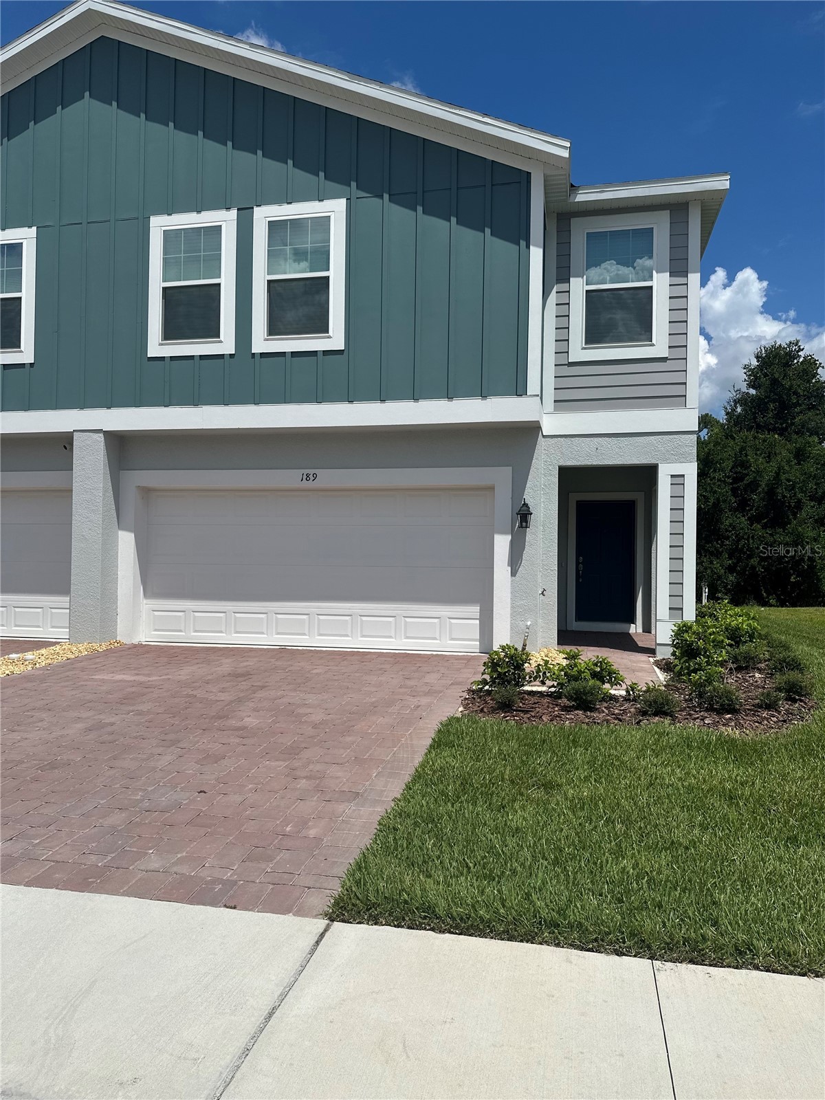 189 GLASS ONION DRIVE
