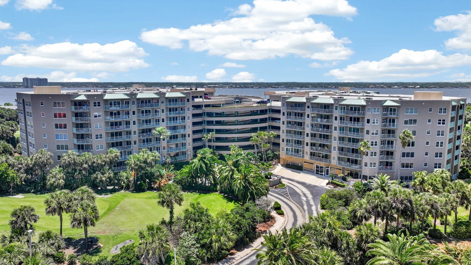 4 OCEANS WEST BOULEVARD 207A