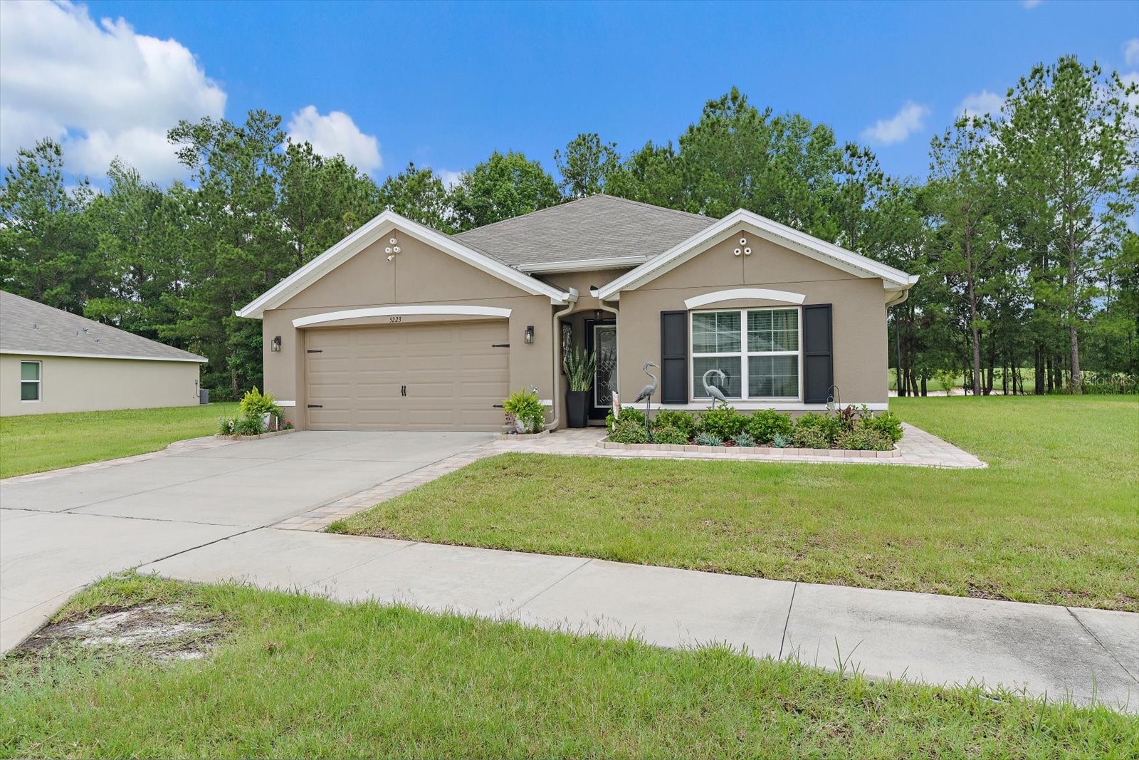 5223 BYRONIC COURT