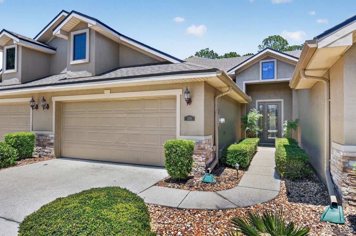 1109 HANSBERRY COURT