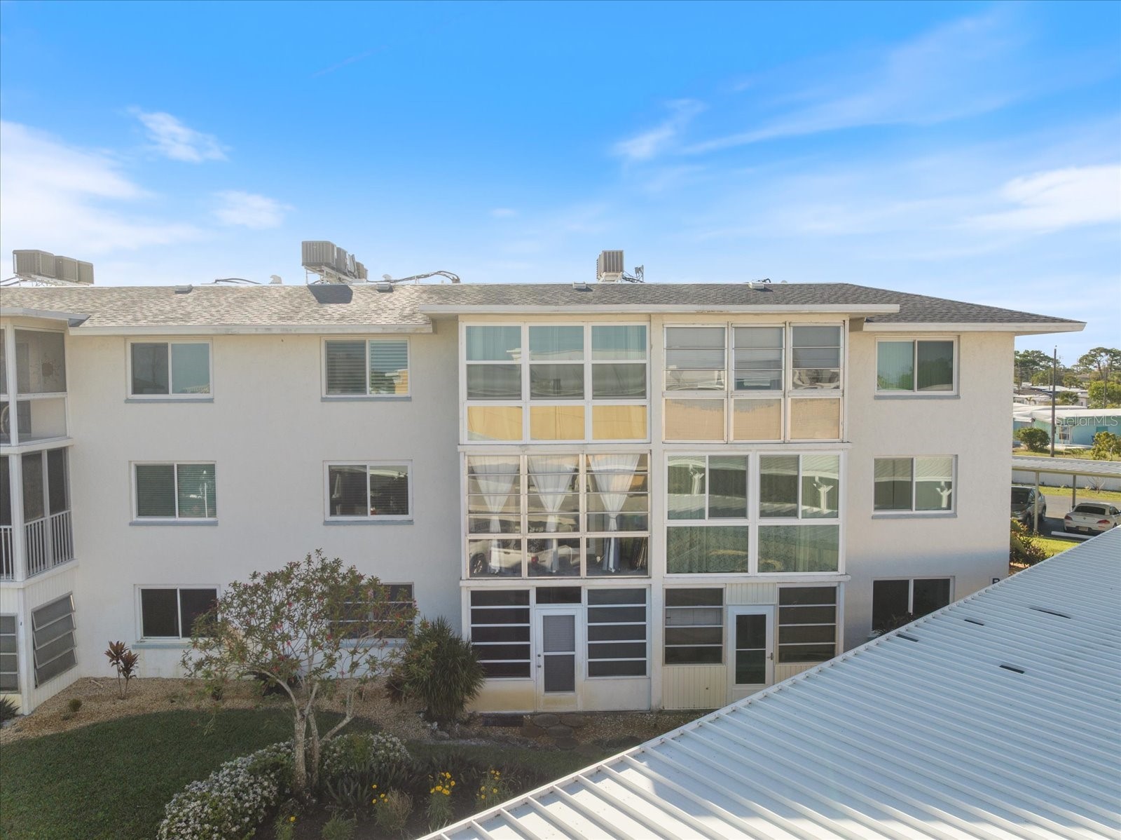 708 TAMIAMI TRAIL S 209