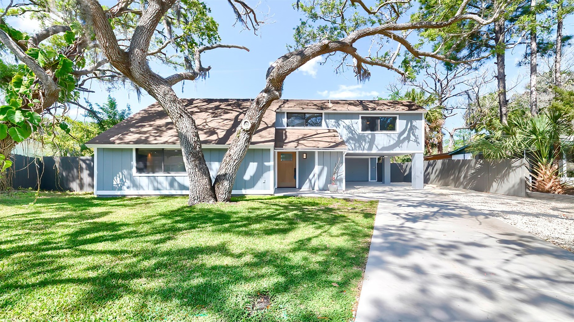7331 DIANNE DRIVE