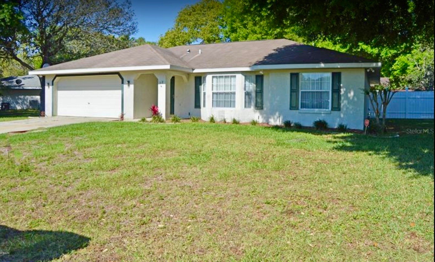 22 TEAK COURT