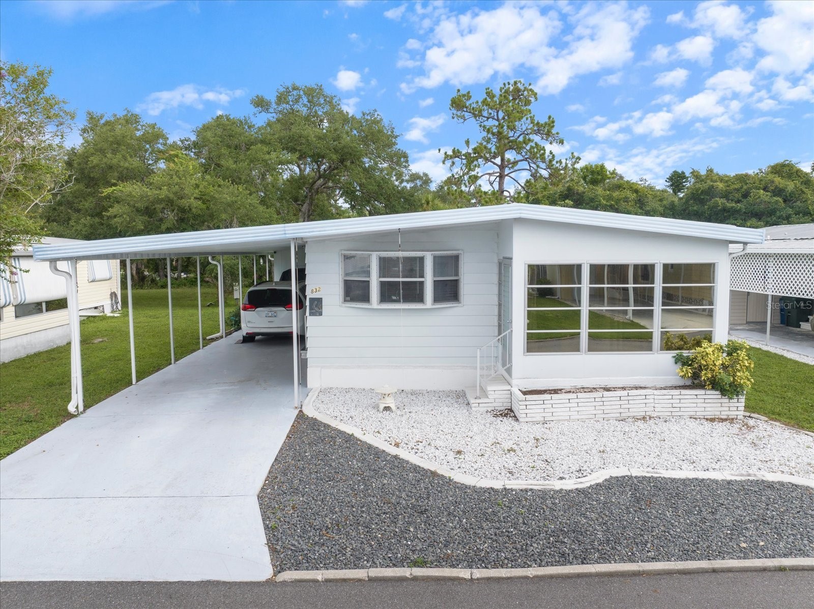 832 JOLANDA CIRCLE
