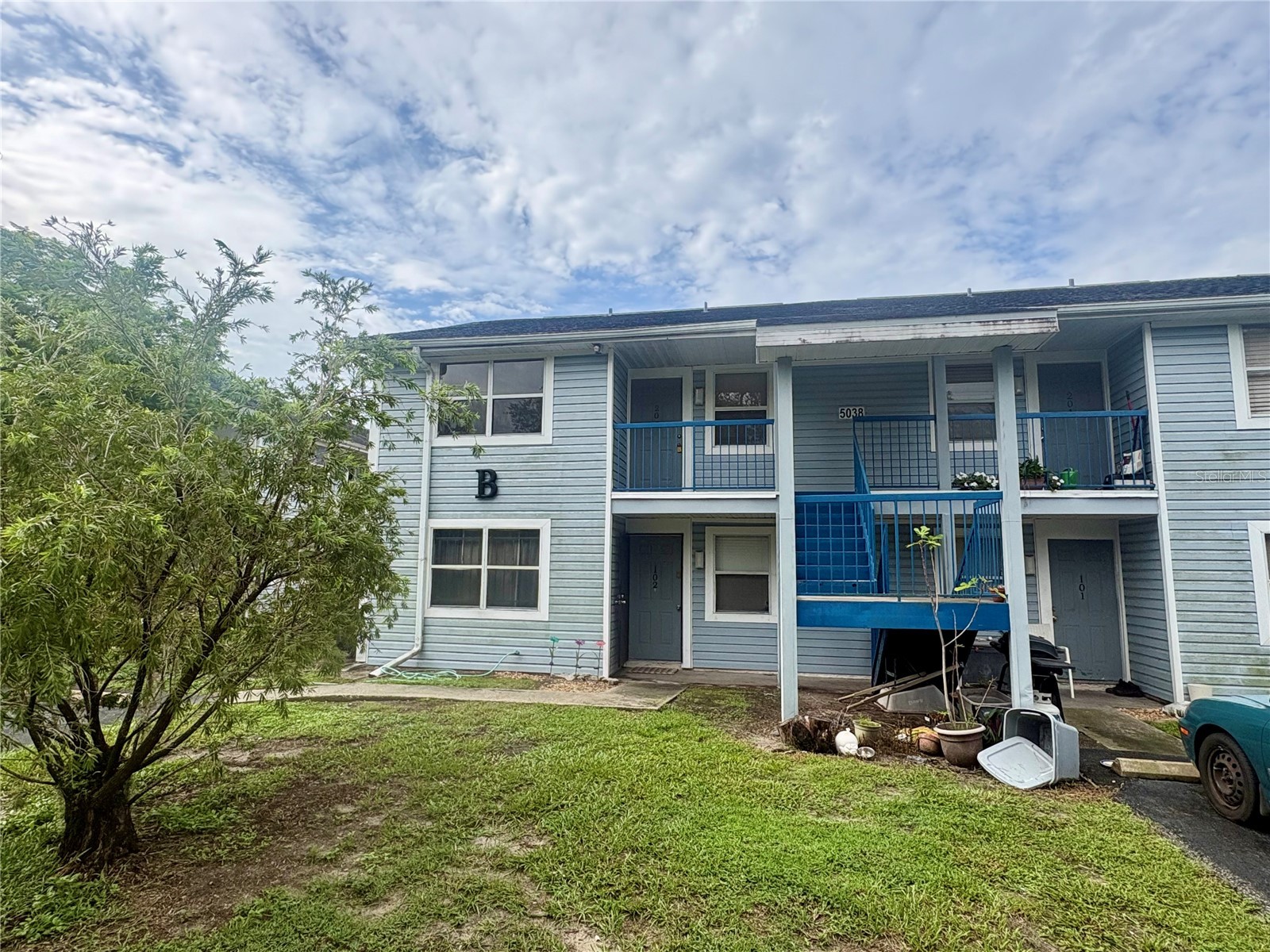 5038 TERRACE PALMS CIRCLE 202