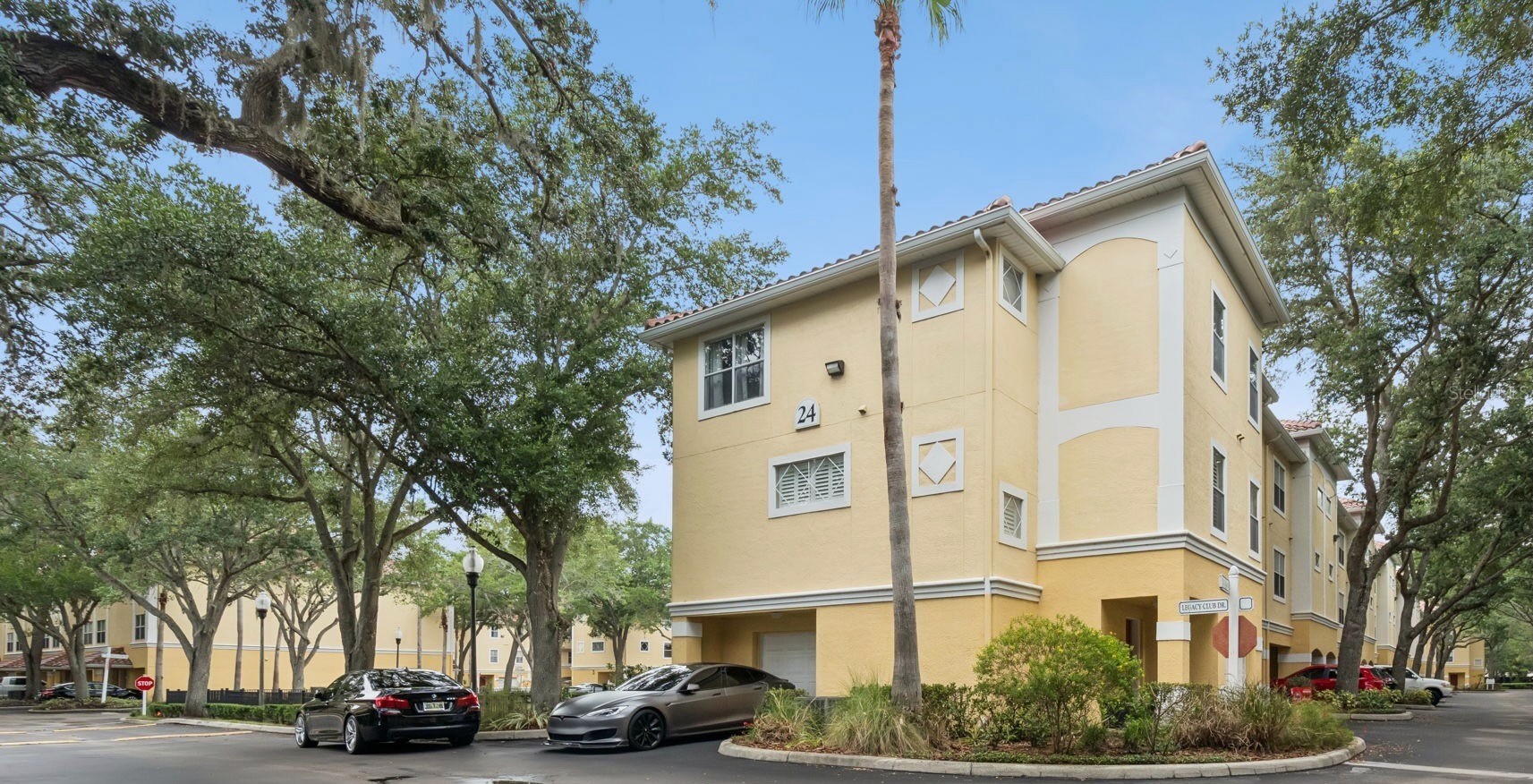 2401 LEGACY LAKE DRIVE 2401