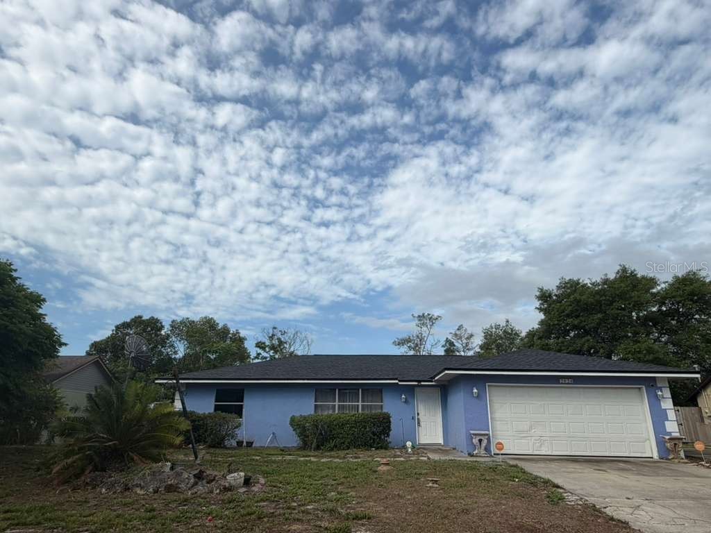 2824 W HURON DRIVE