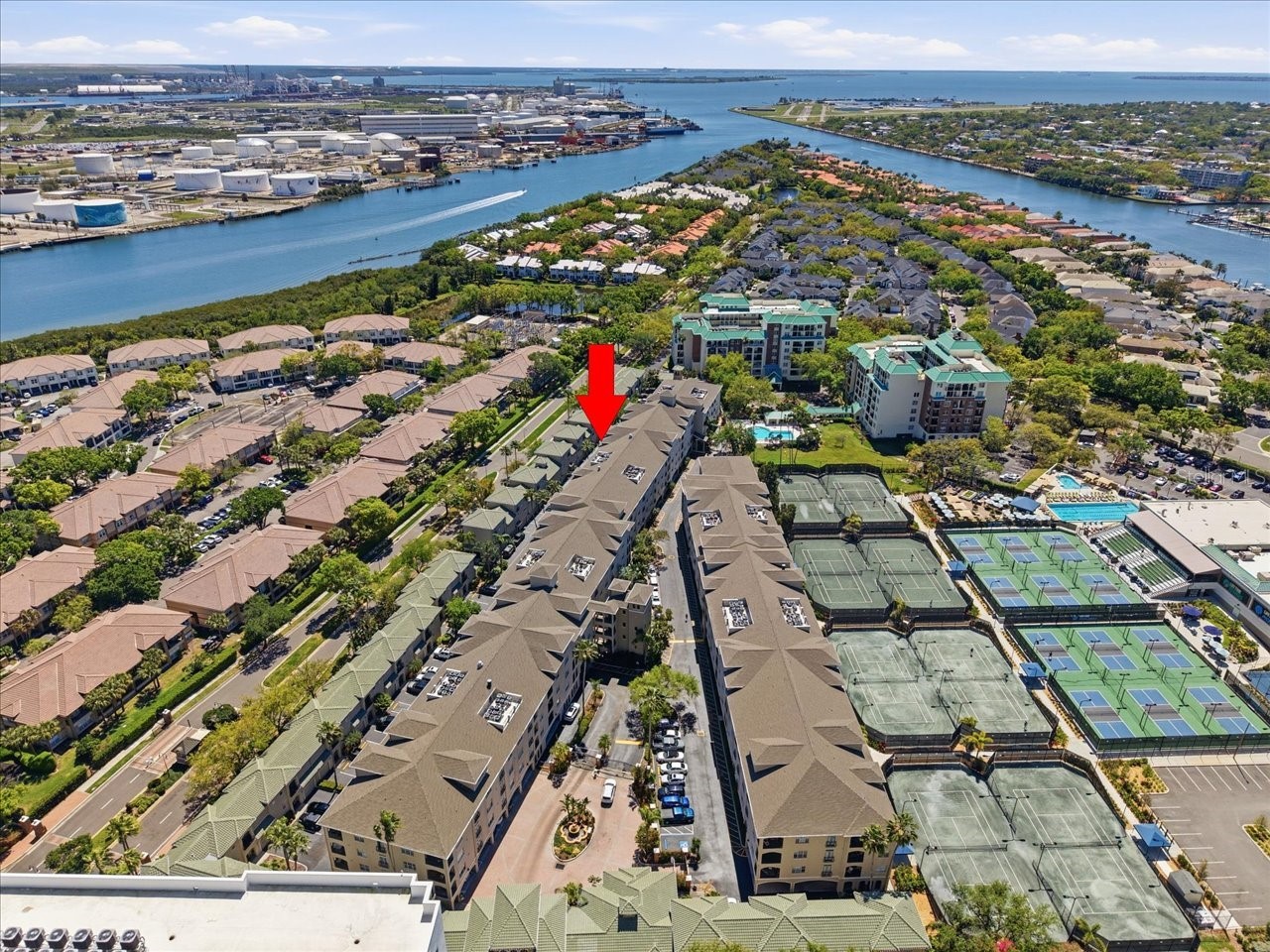 501 KNIGHTS RUN AVENUE 1320