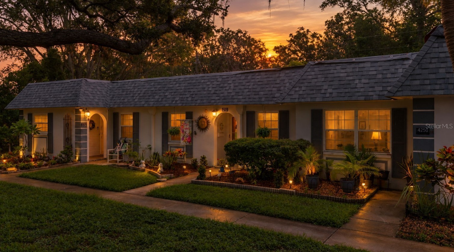 4252 SHELDON PLACE 4252