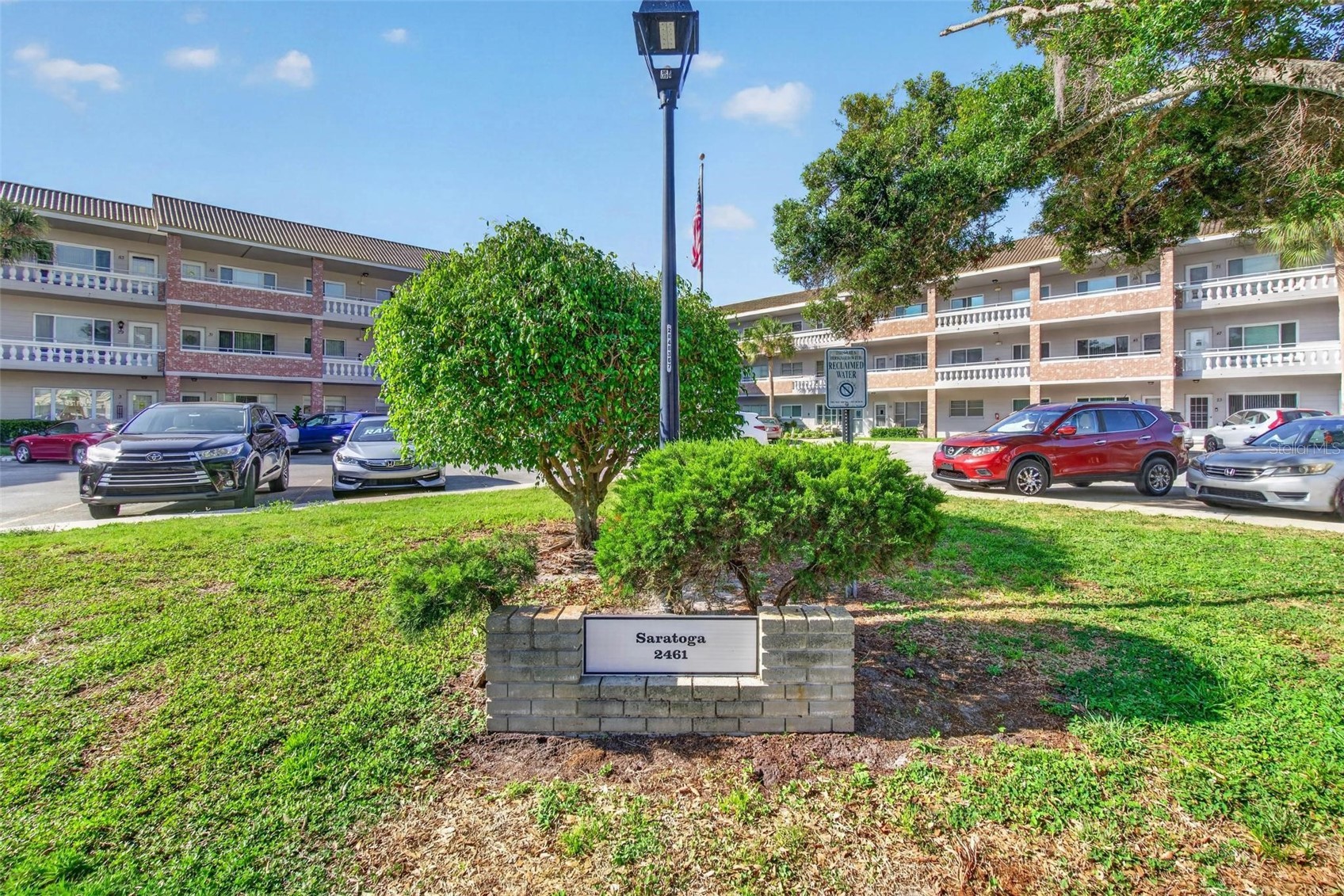 2461 RHODESIAN DRIVE 51