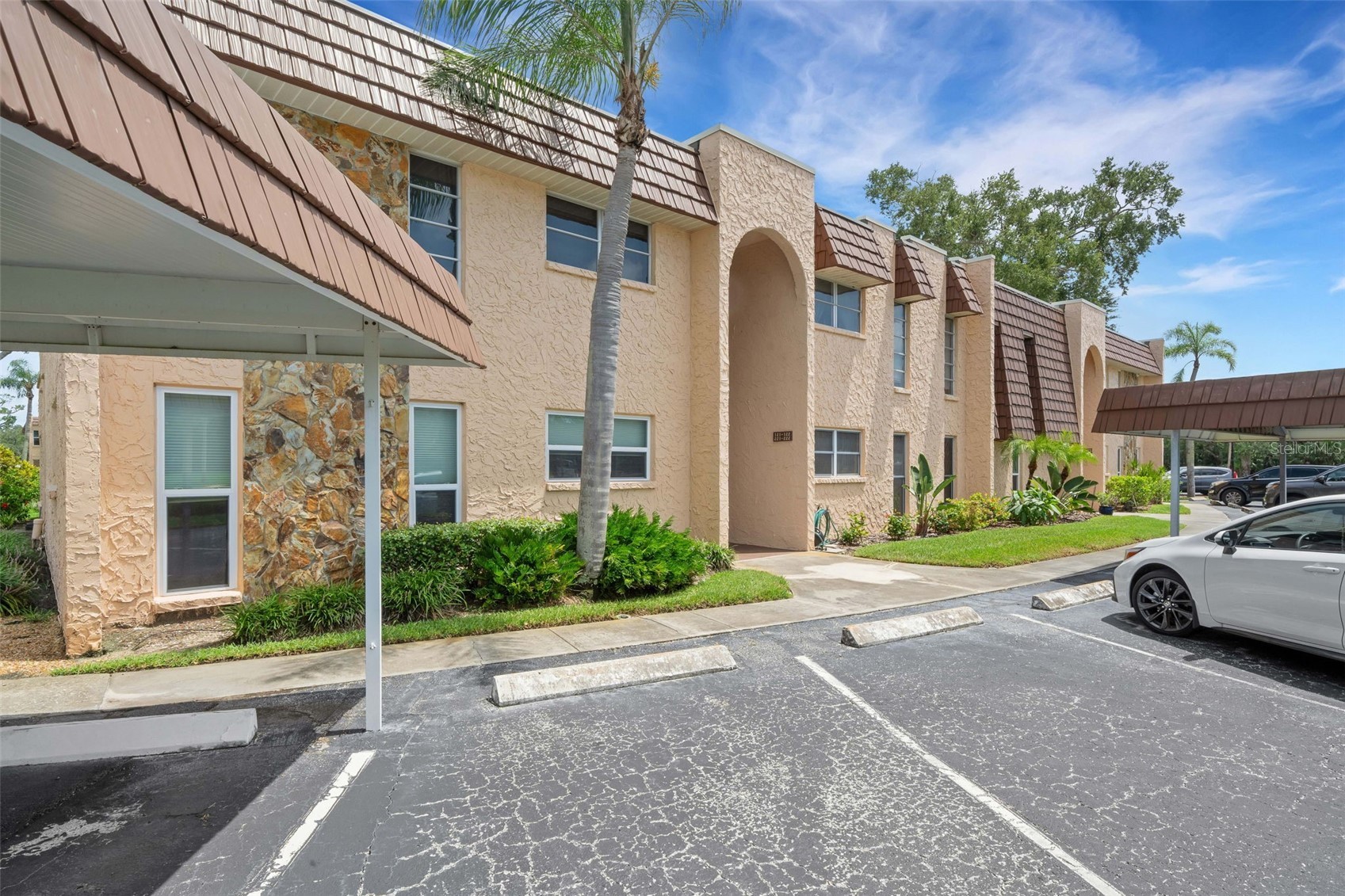 121 ASPEN CIRCLE 121
