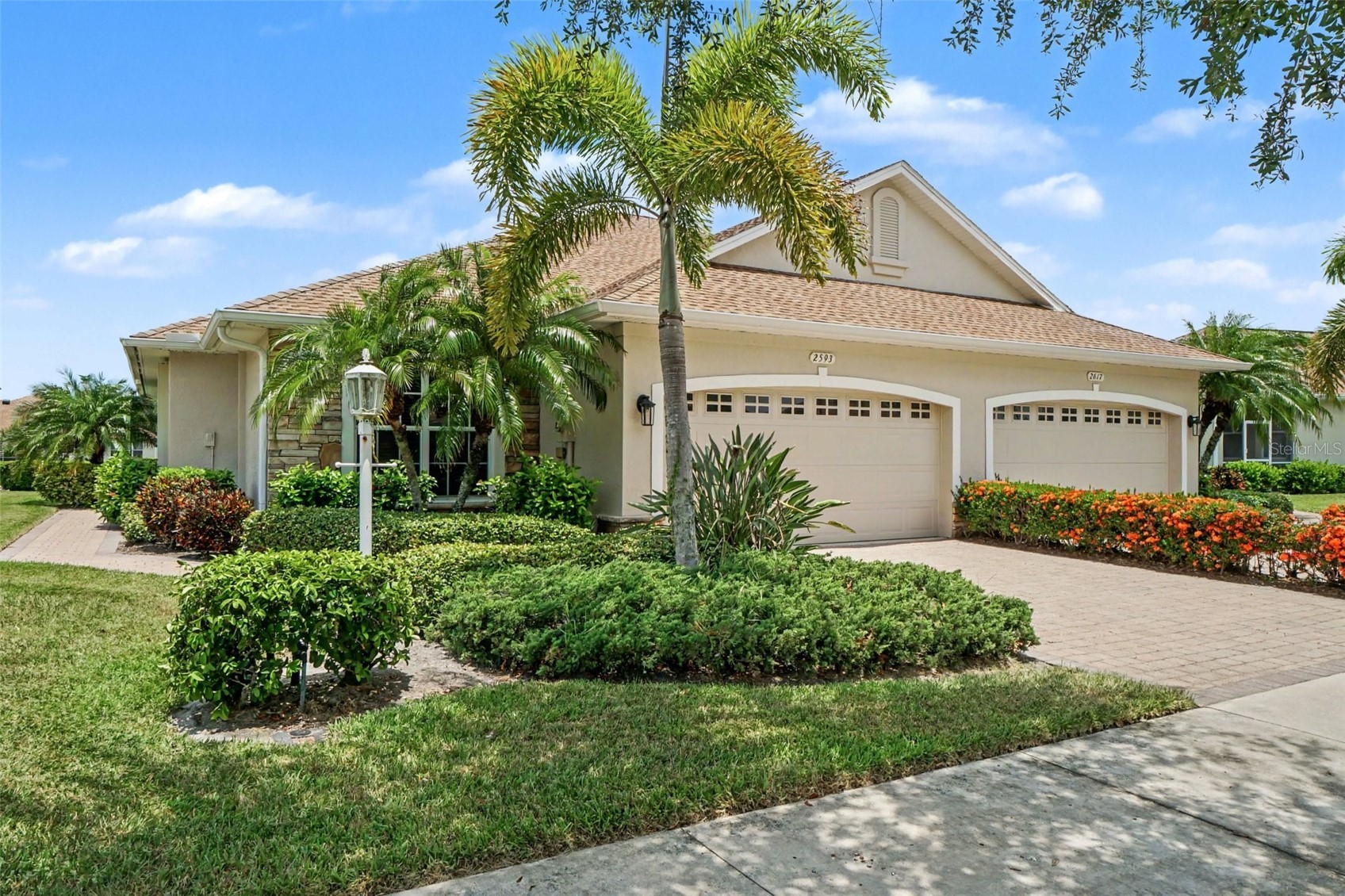 2593 COTTONWOOD LANE