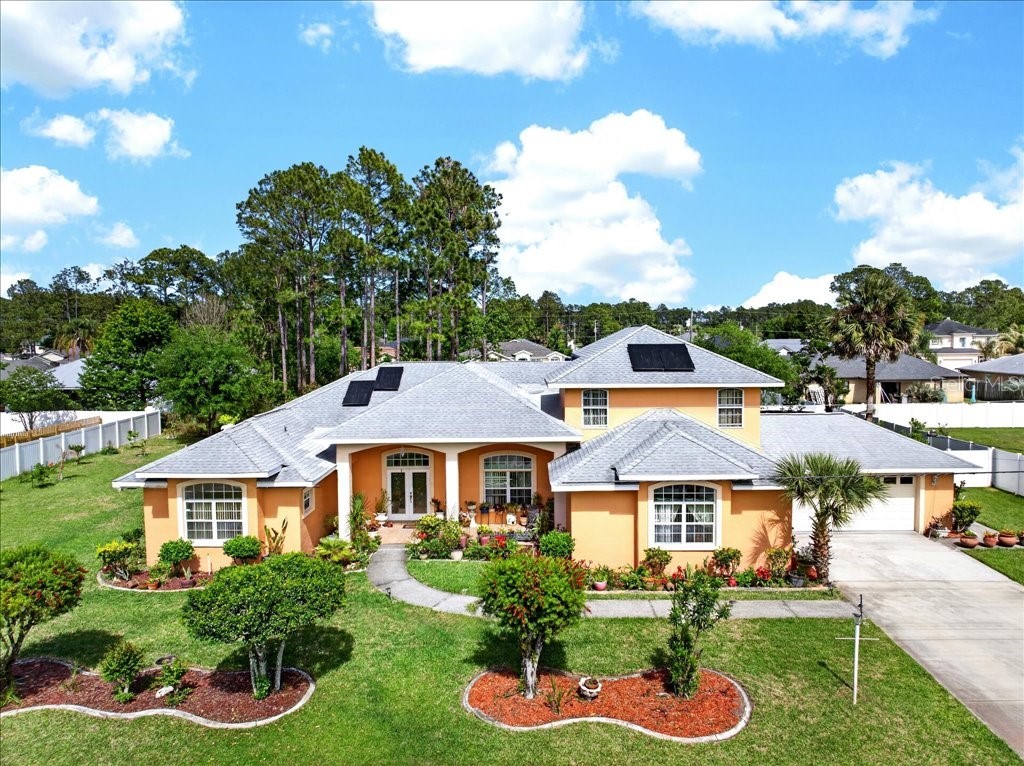 52 UPSHIRE PATH