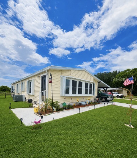 475 PAPAYA CIRCLE