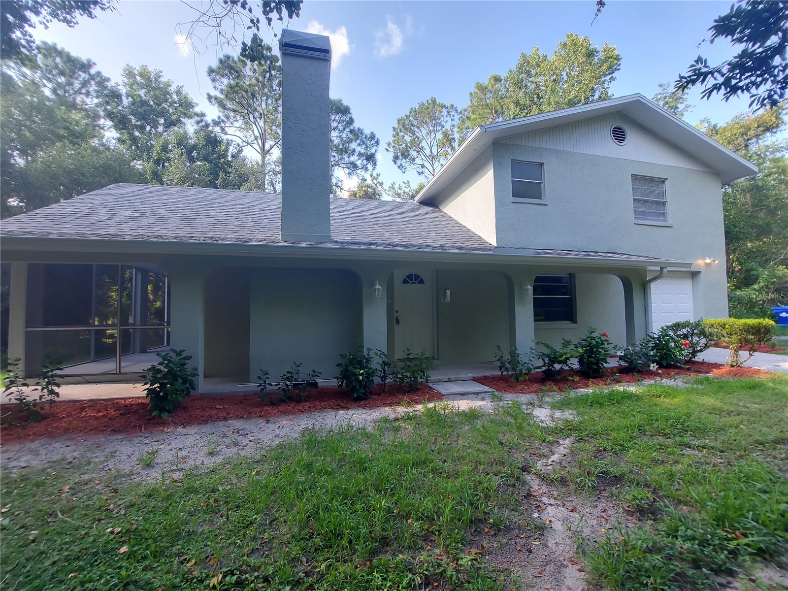 253 N BLUE LAKE AVENUE