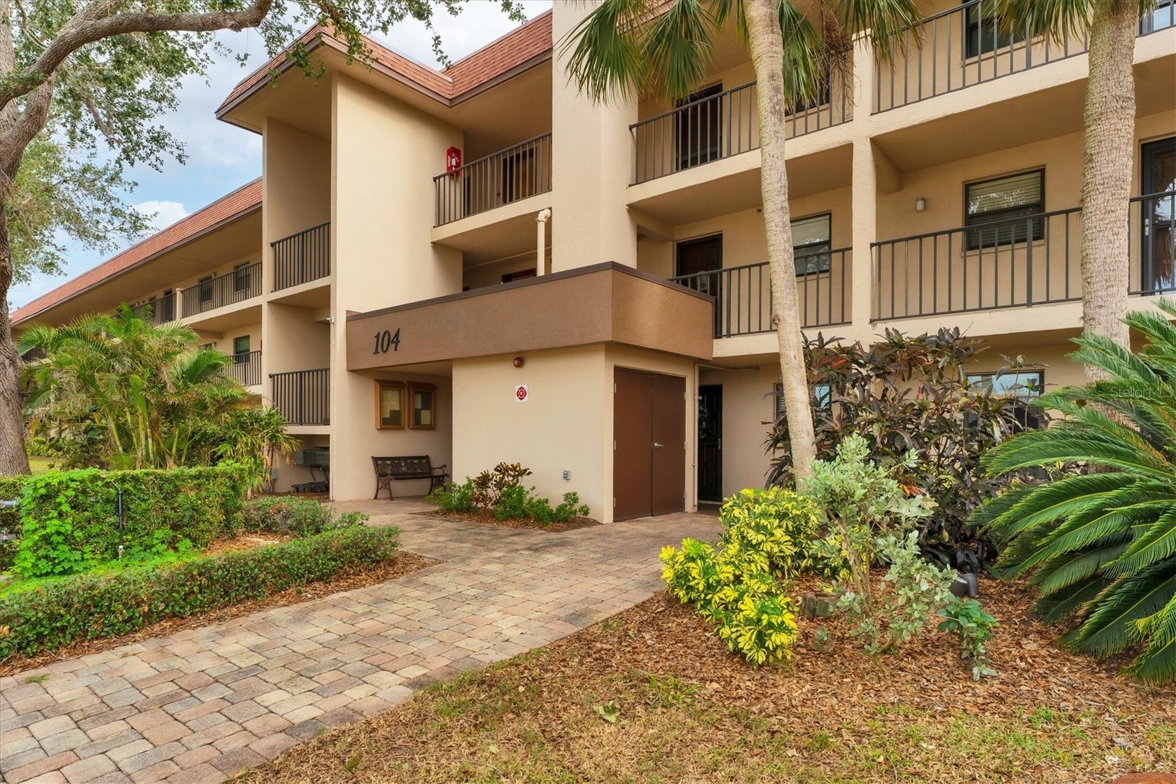 104 CAPRI ISLES BOULEVARD 112
