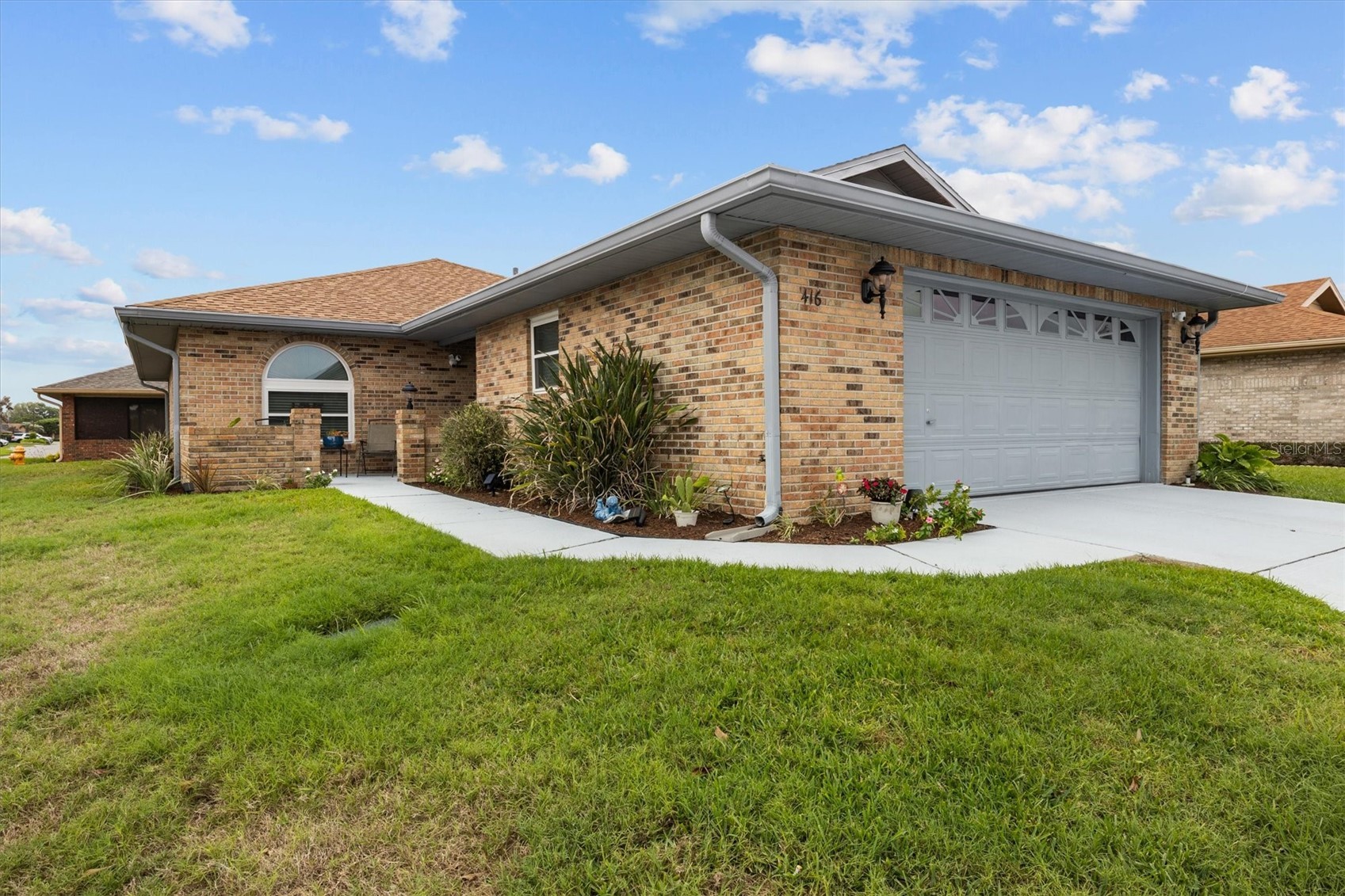 416 BARBADOS CIRCLE