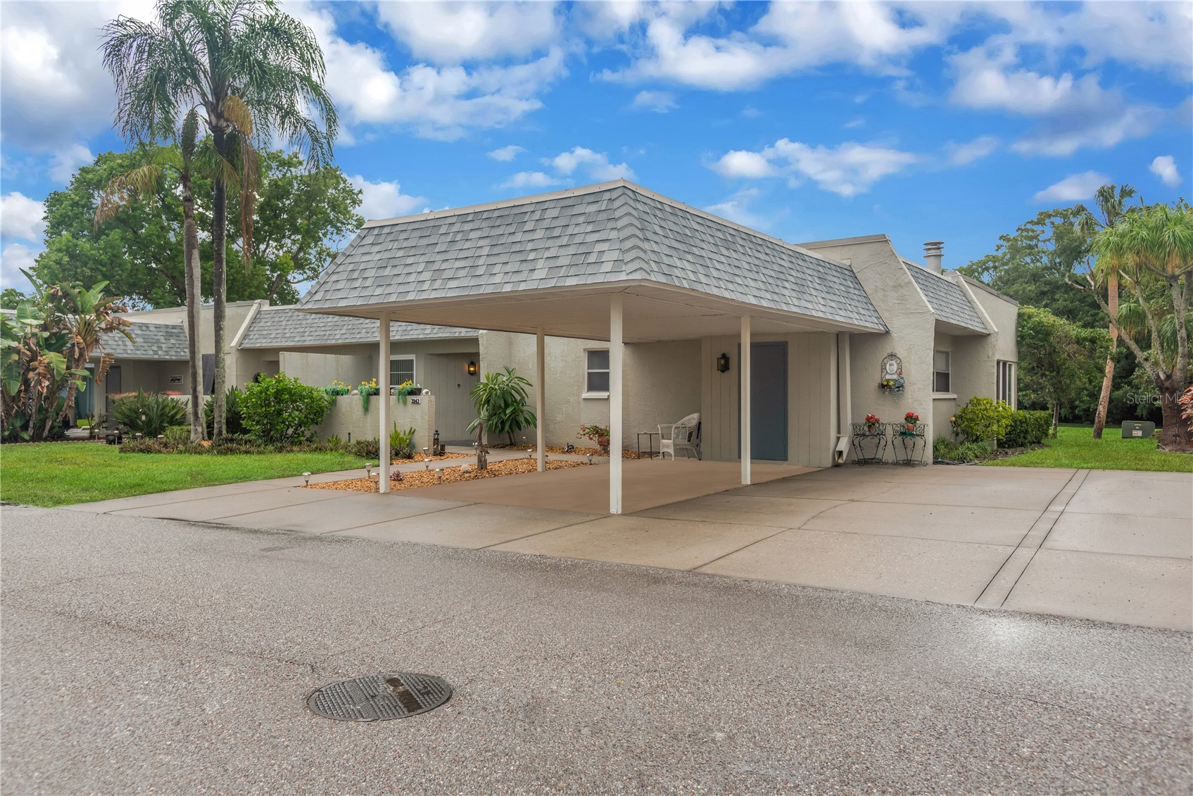 3943 TROPHY BOULEVARD 4604