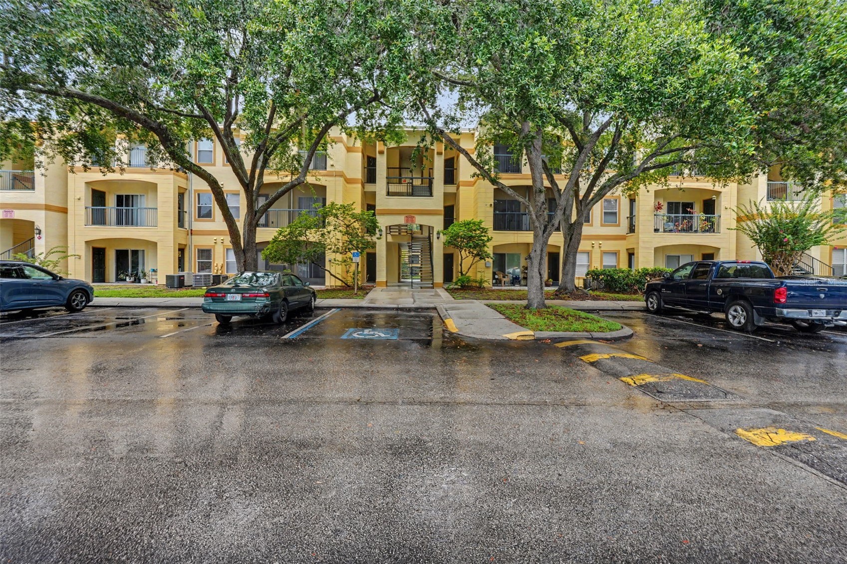 5602 PINNACLE HEIGHTS CIRCLE 108