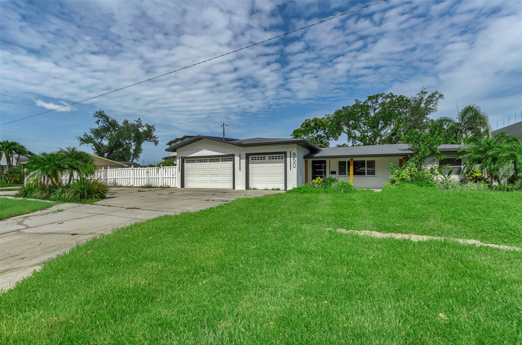 850 RAFAEL BOULEVARD NE