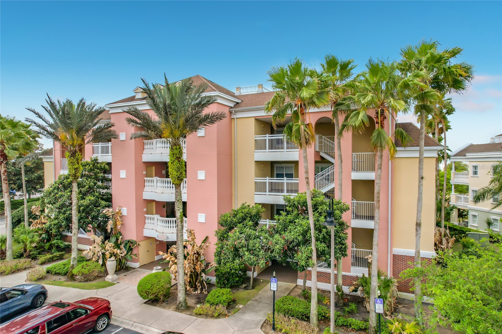 1116 SUNSET VIEW CIRCLE 304