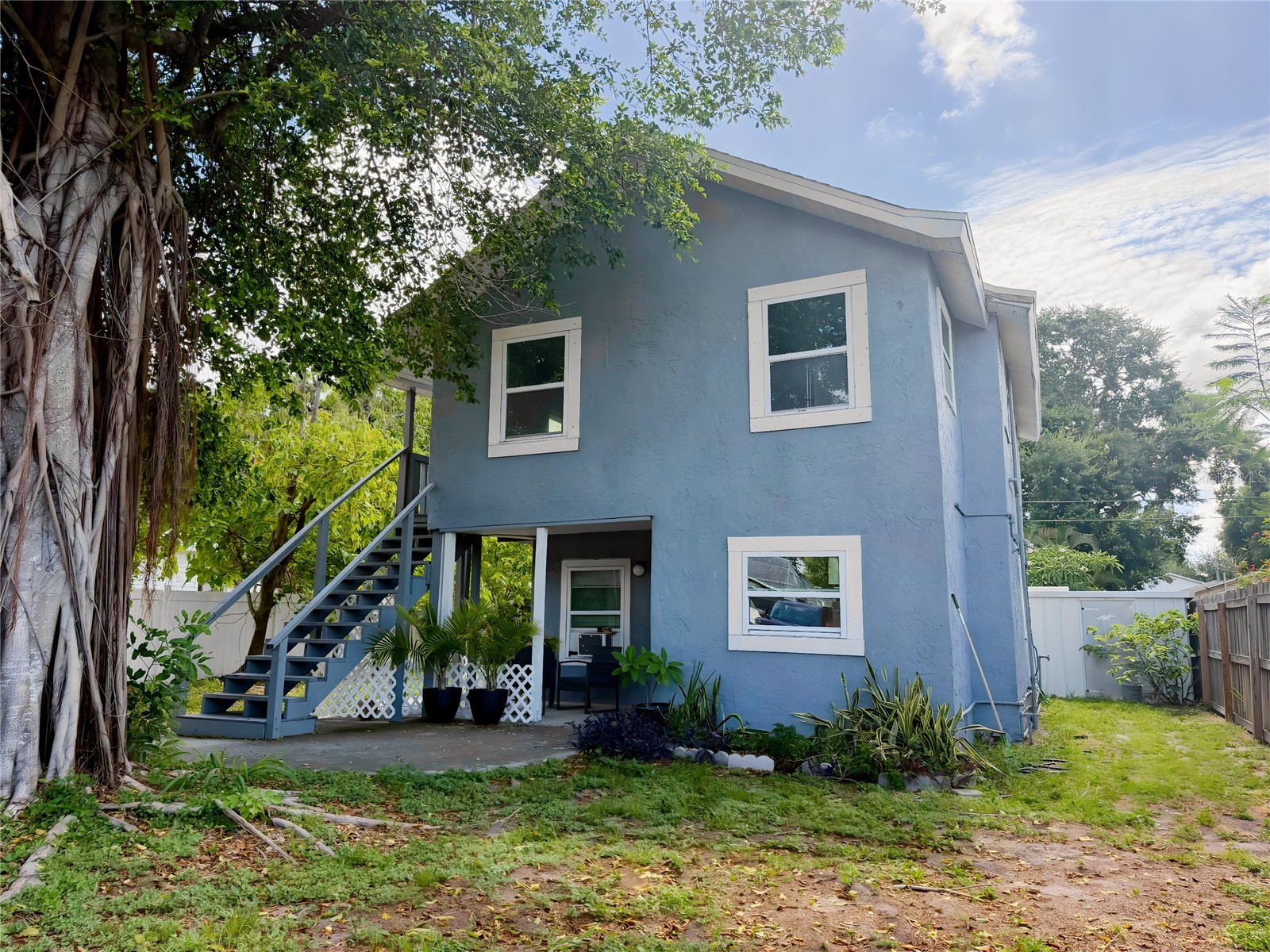 1208 17TH ST N