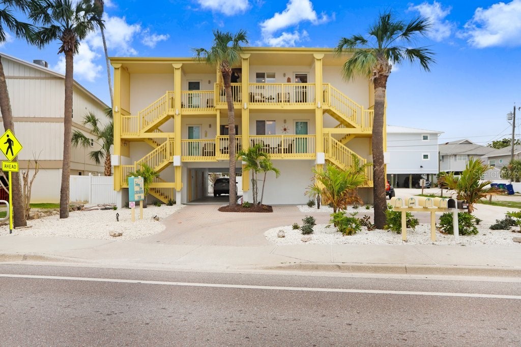708 GULF BOULEVARD A