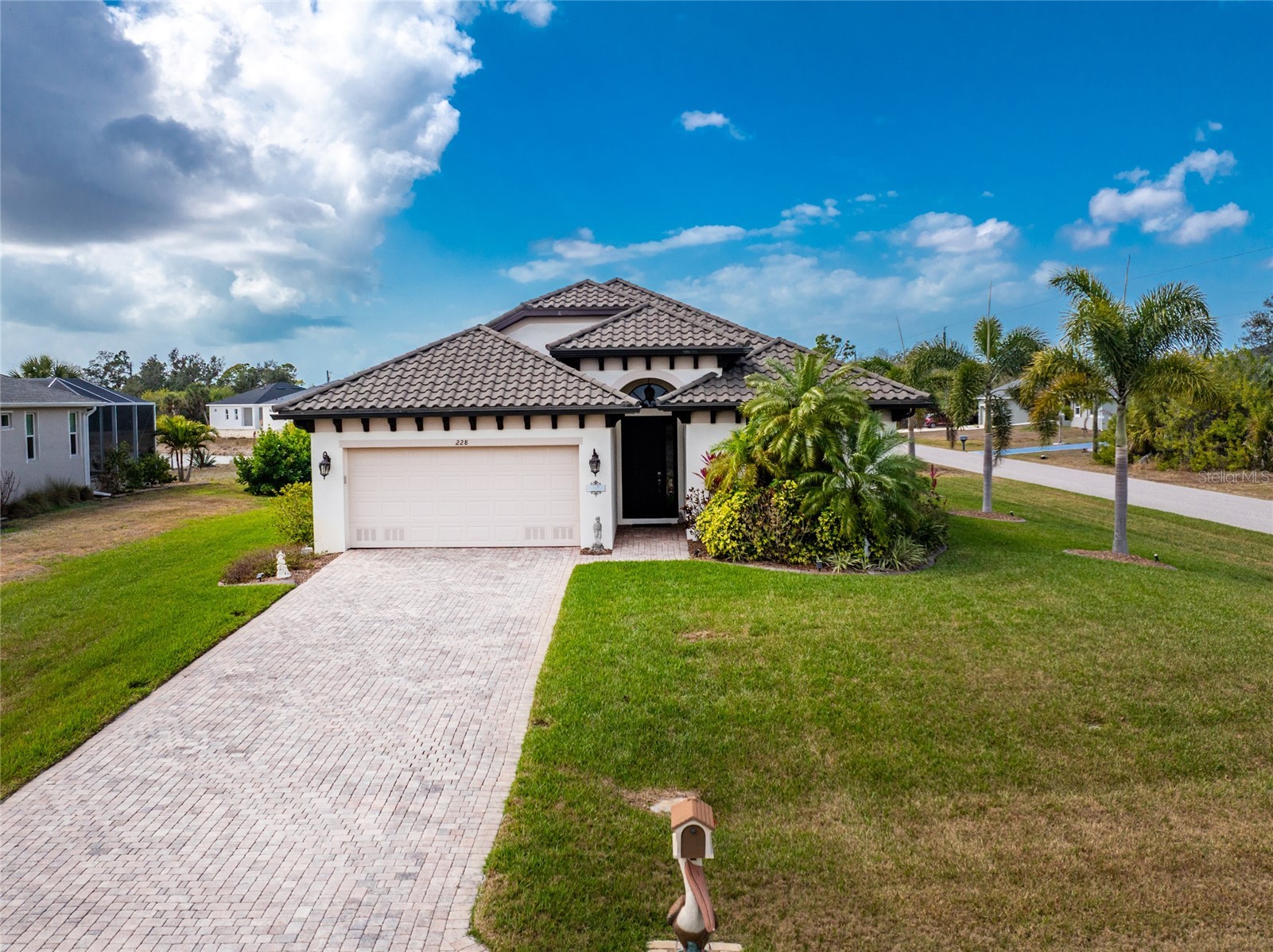 228 ANTILLA DRIVE