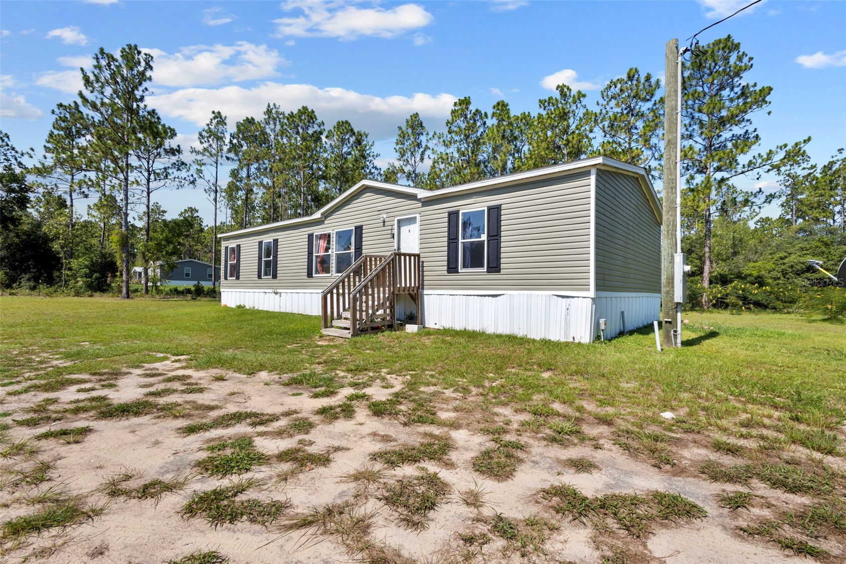 390 NE 137TH AVENUE