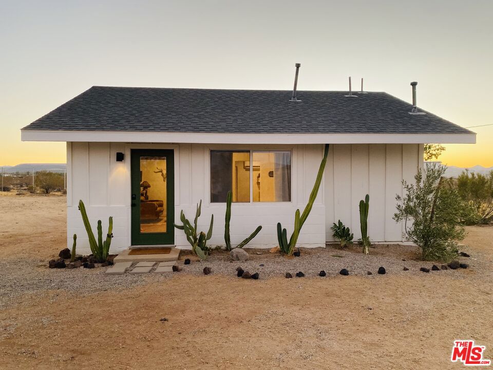 1016 Luna Mesa Road