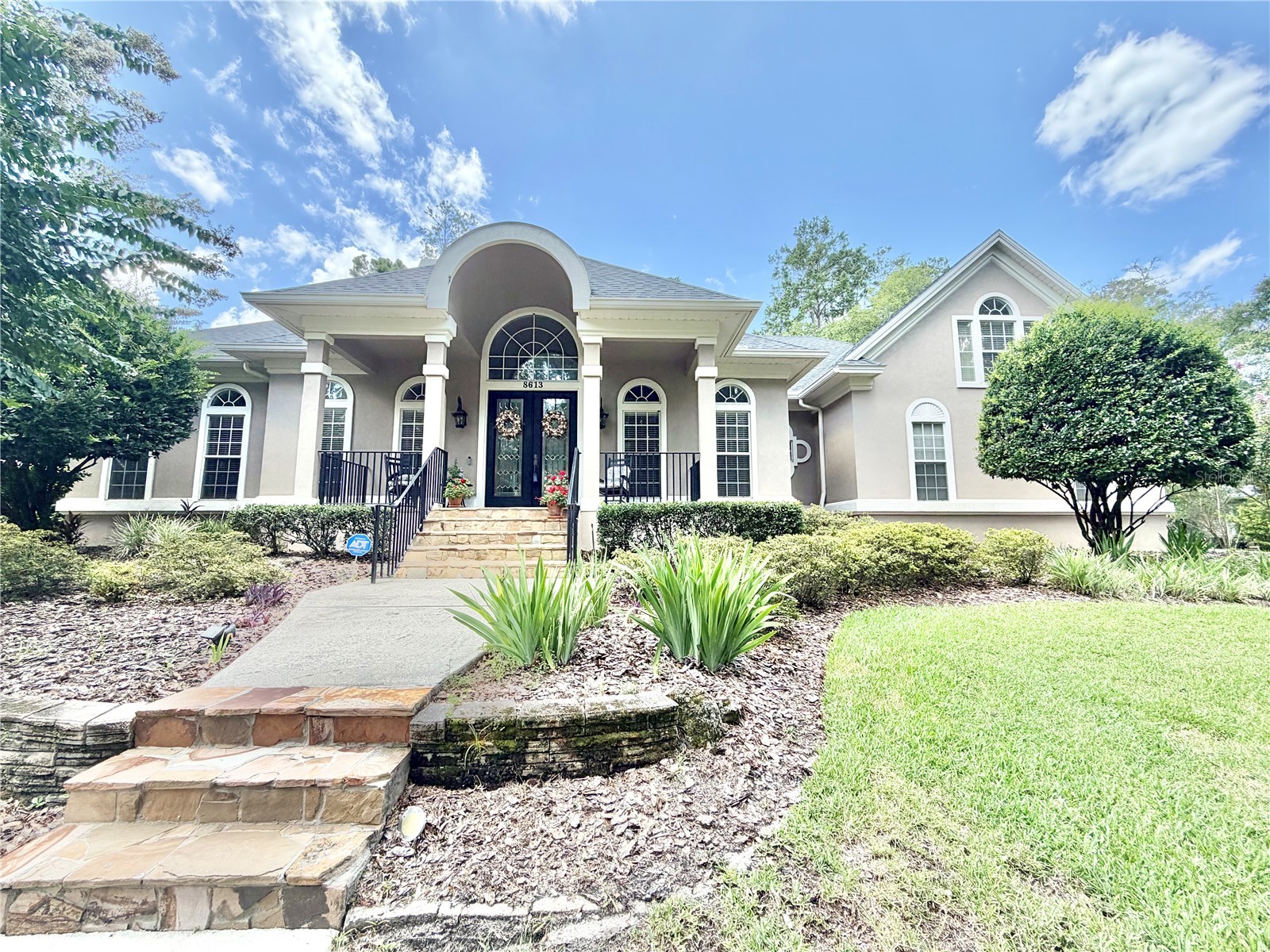 8613 SW 39TH LANE