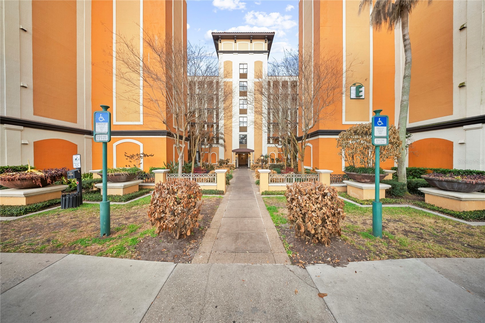 12527 FLORIDAYS RESORT DRIVE 402E