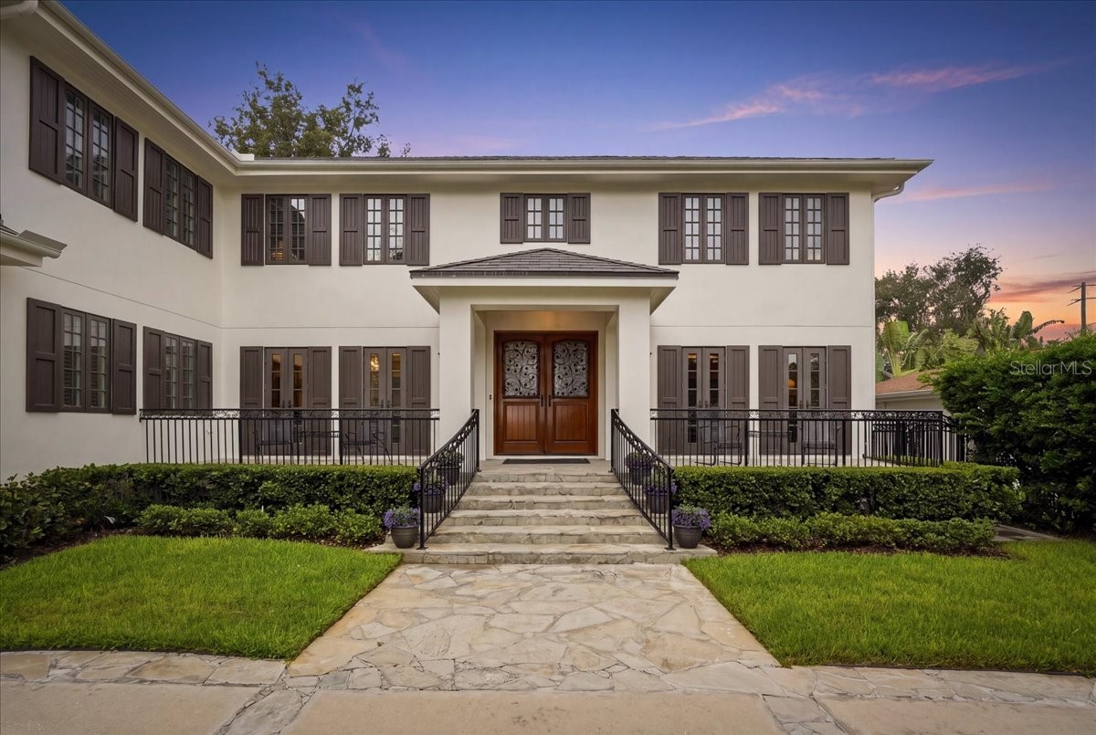 89 MARTINIQUE AVENUE