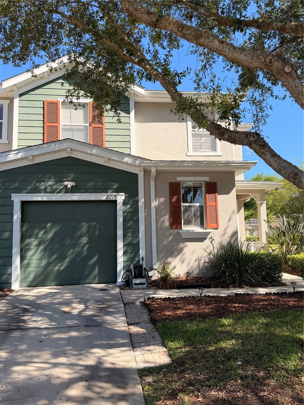 2219 PICO LANE