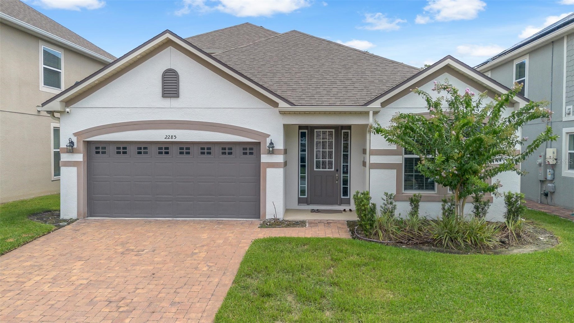 2285 CENTERRA LOOP