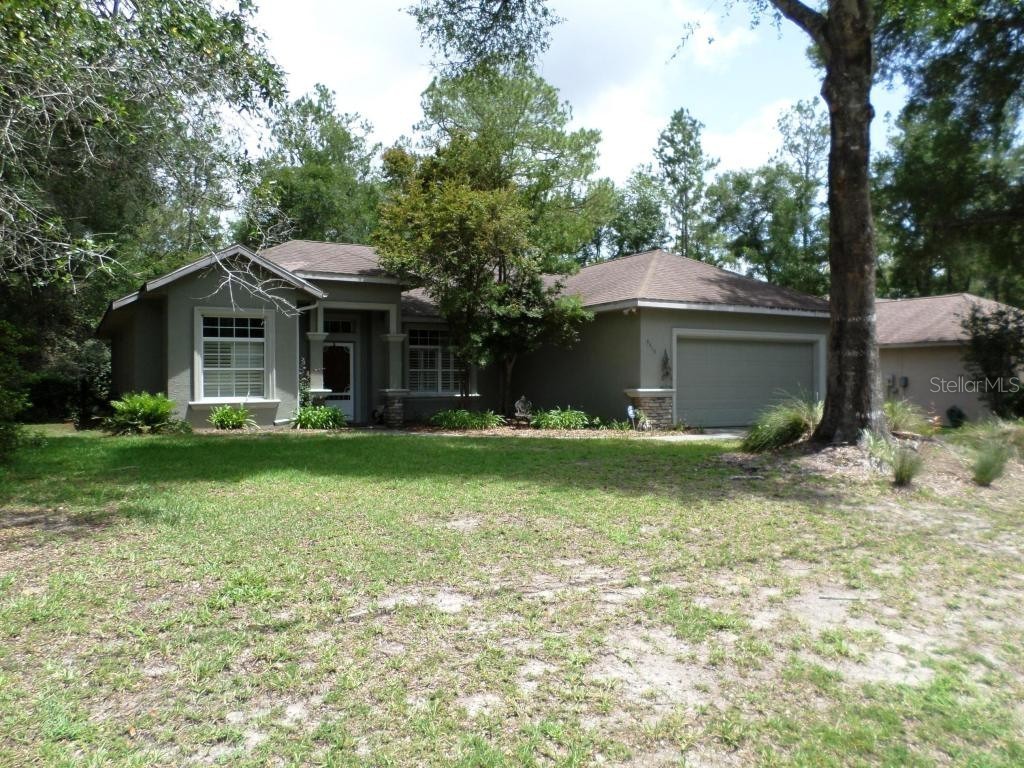 9419 N COUNTRY CLUB WAY