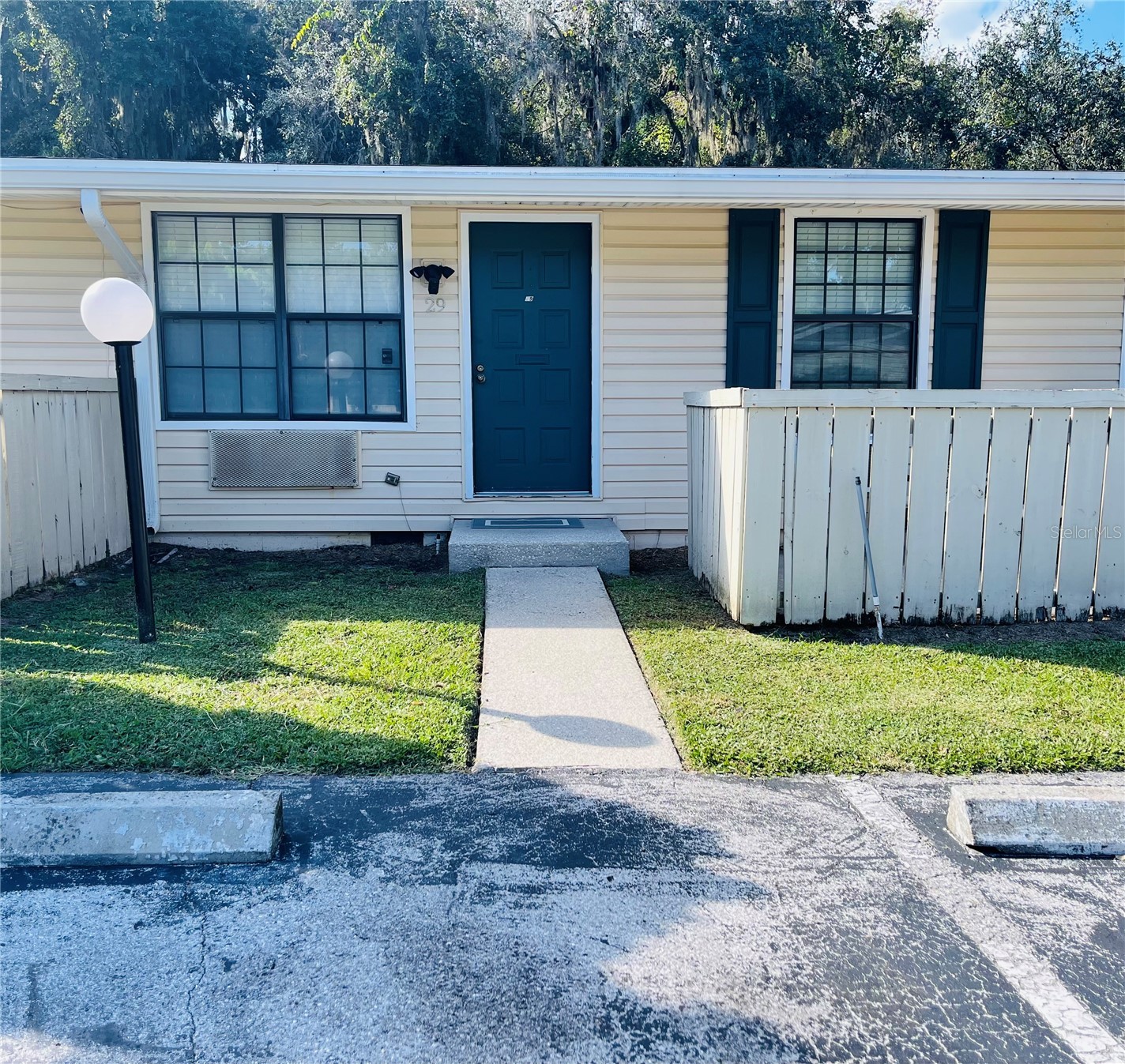 2490 SW 14TH DR 29
