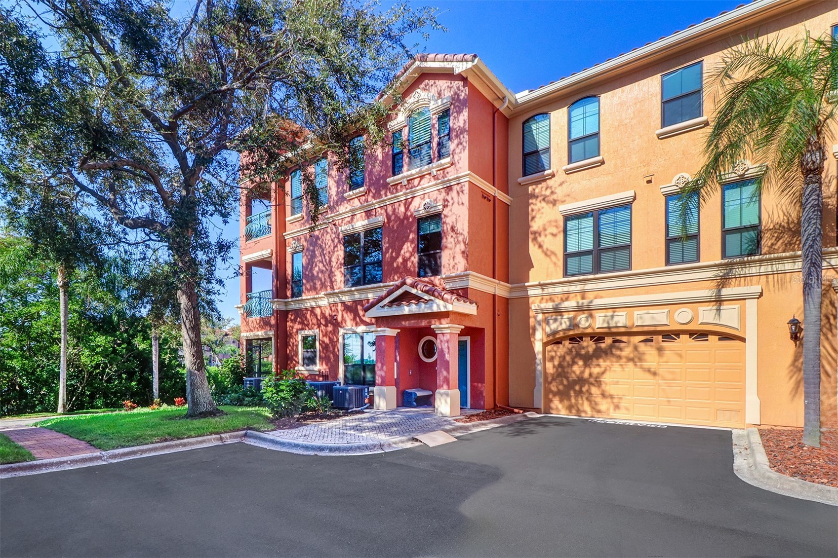 2757 VIA CIPRIANI 1114A