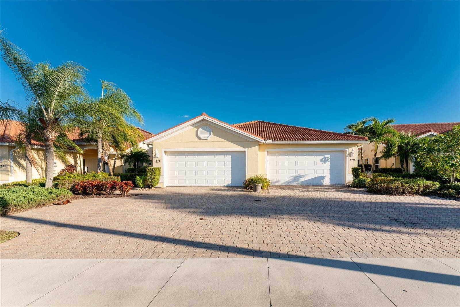 319 MONACO DRIVE 8