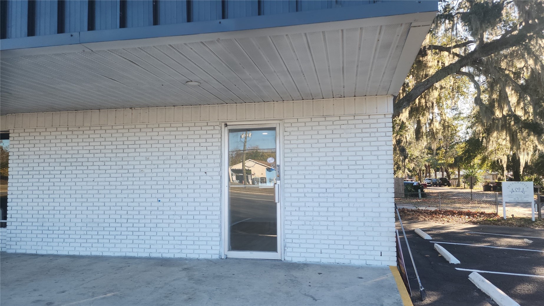 1780 E DUVAL STREET 6
