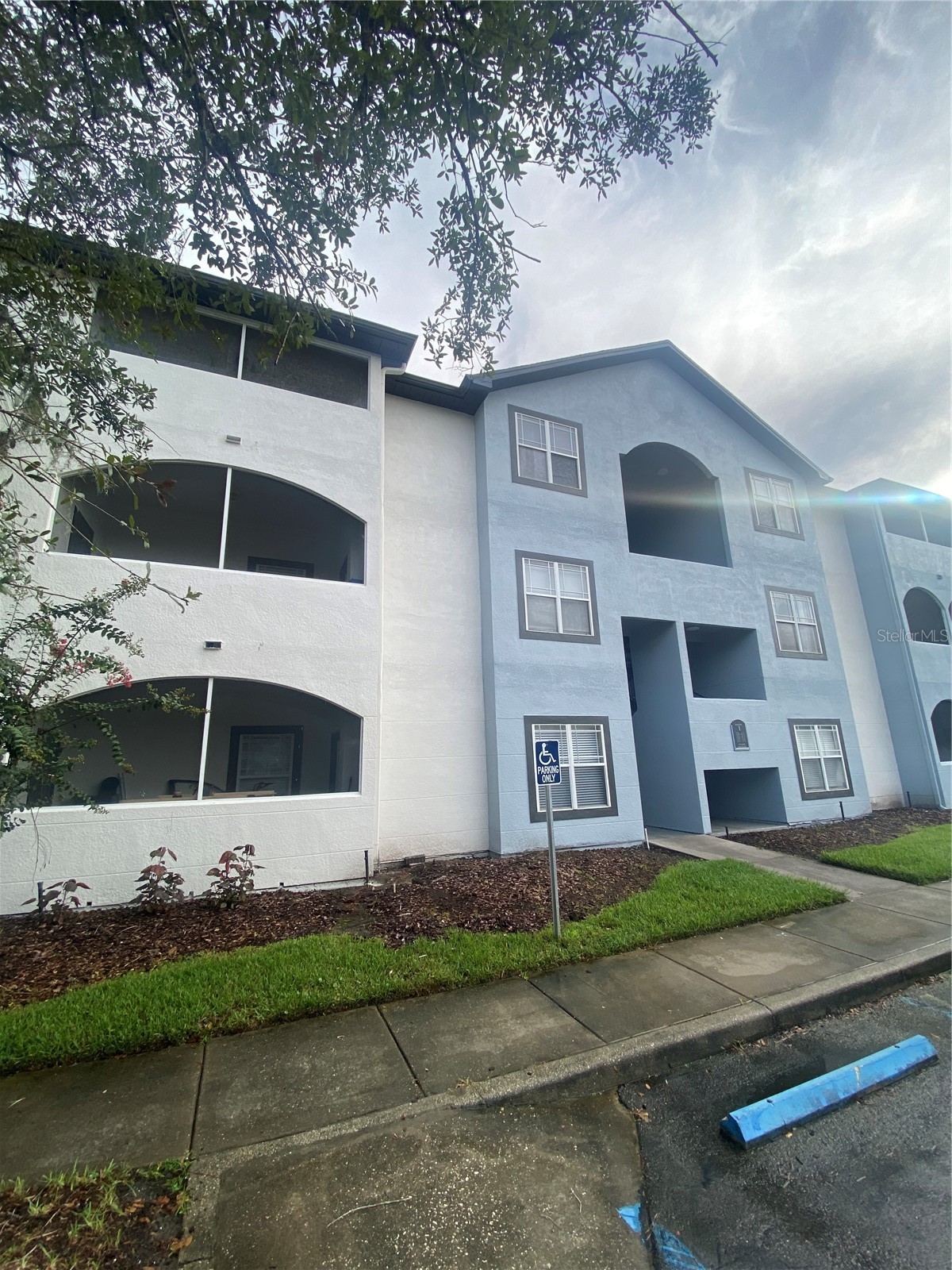 16205 ENCLAVE VILLAGE DRIVE 102