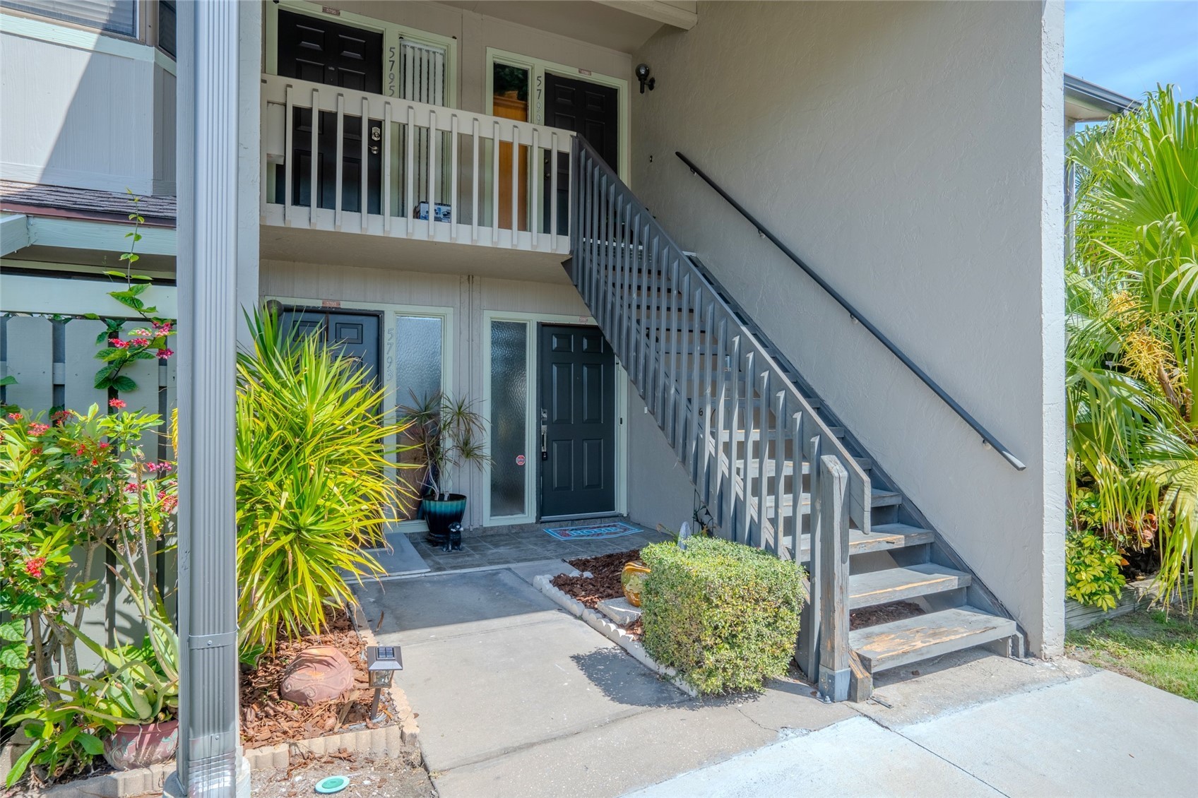 5797 SUMMER SIDE LANE 7A