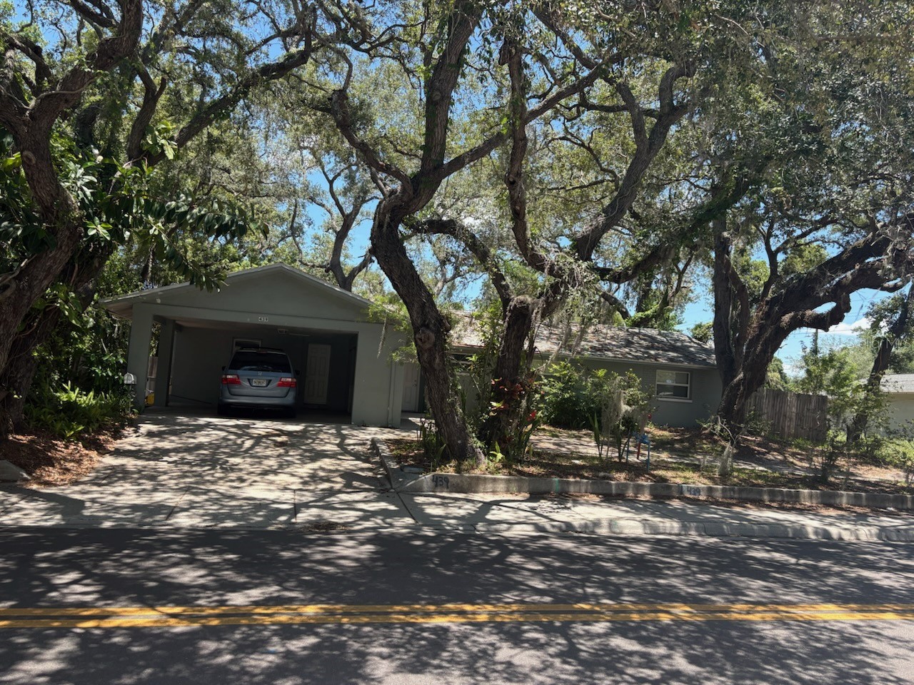439 E MARTIN LUTHER KING JR DRIVE