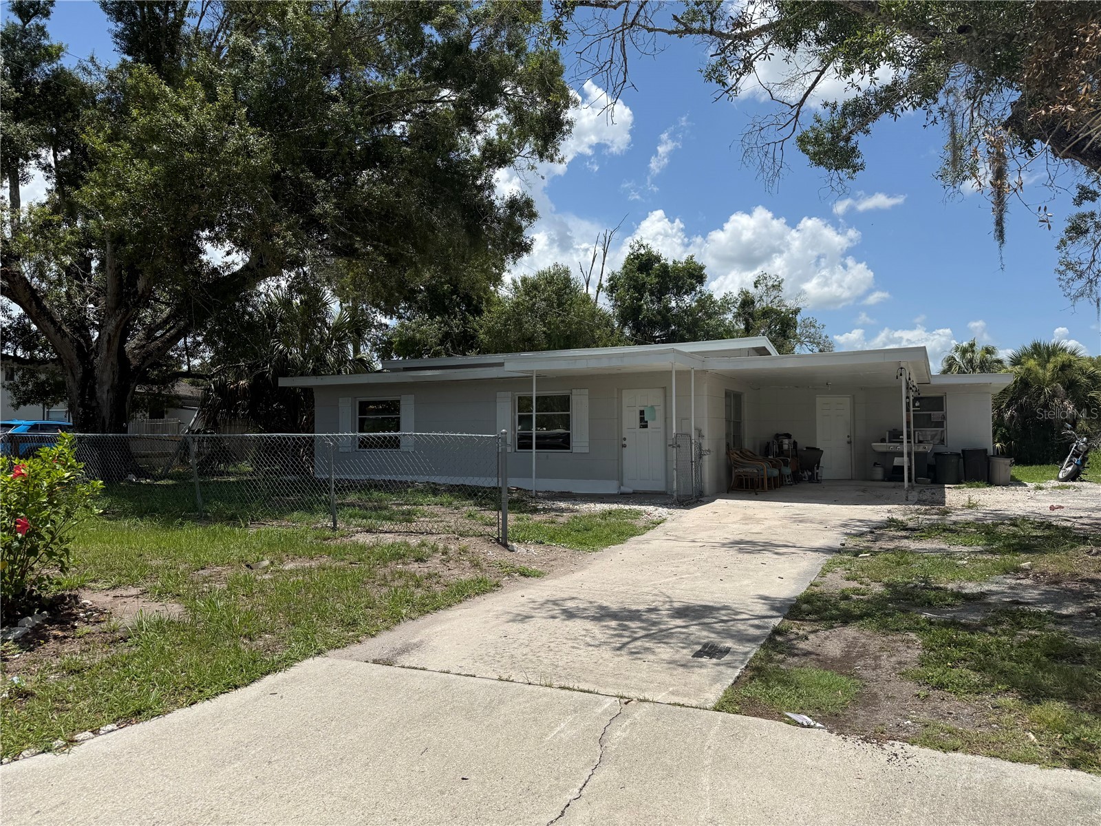 408 E MAPLE STREET